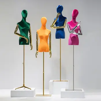 Безплатна доставка Корея кадифе женски модел подпори кукла рокля цвят облекло модели галванични манекени дисплей рафт