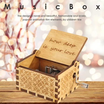 Дървена резбована музикална кутия Декорация на дома Реколта музикална кутия Коледен рожден ден подарък красива издълбана музикална притурка за мама татко