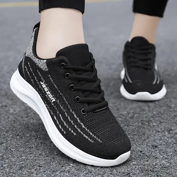 2024 Мъжки Жени Обувки за джогинг на открито Платформа Многоцветен Светлоотразителни Черно Бяло Кожени маратонки Мъжки обувки ET10057 бегач