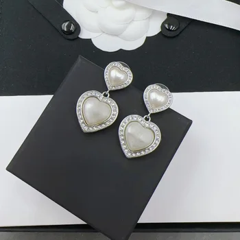 Луксозни кристални висящи обеци бели сърцевидни кристални перлени обеци